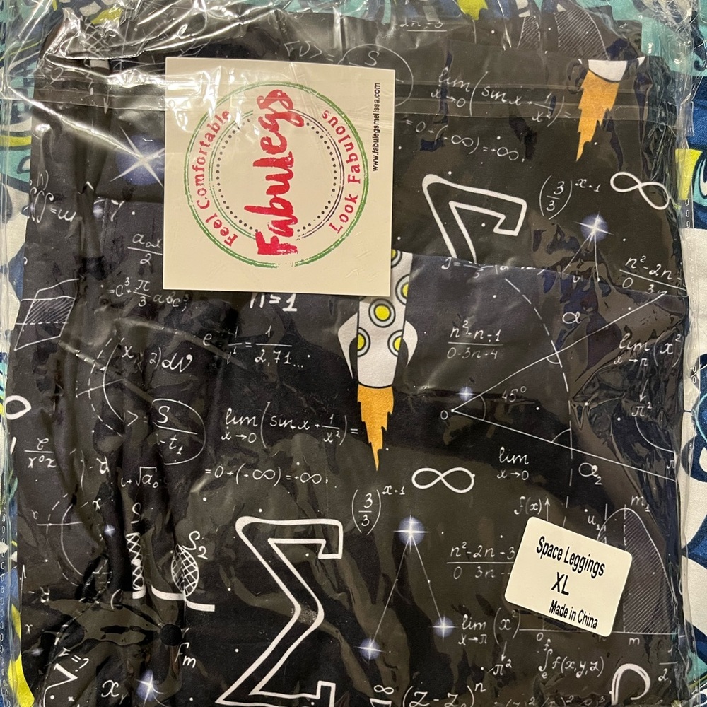 New in package Fabulegs science/space leggings, size XL
